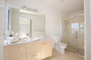 The Esplanade - Ensuite