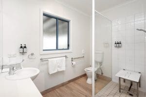 Accessible Apartment - Bathroom